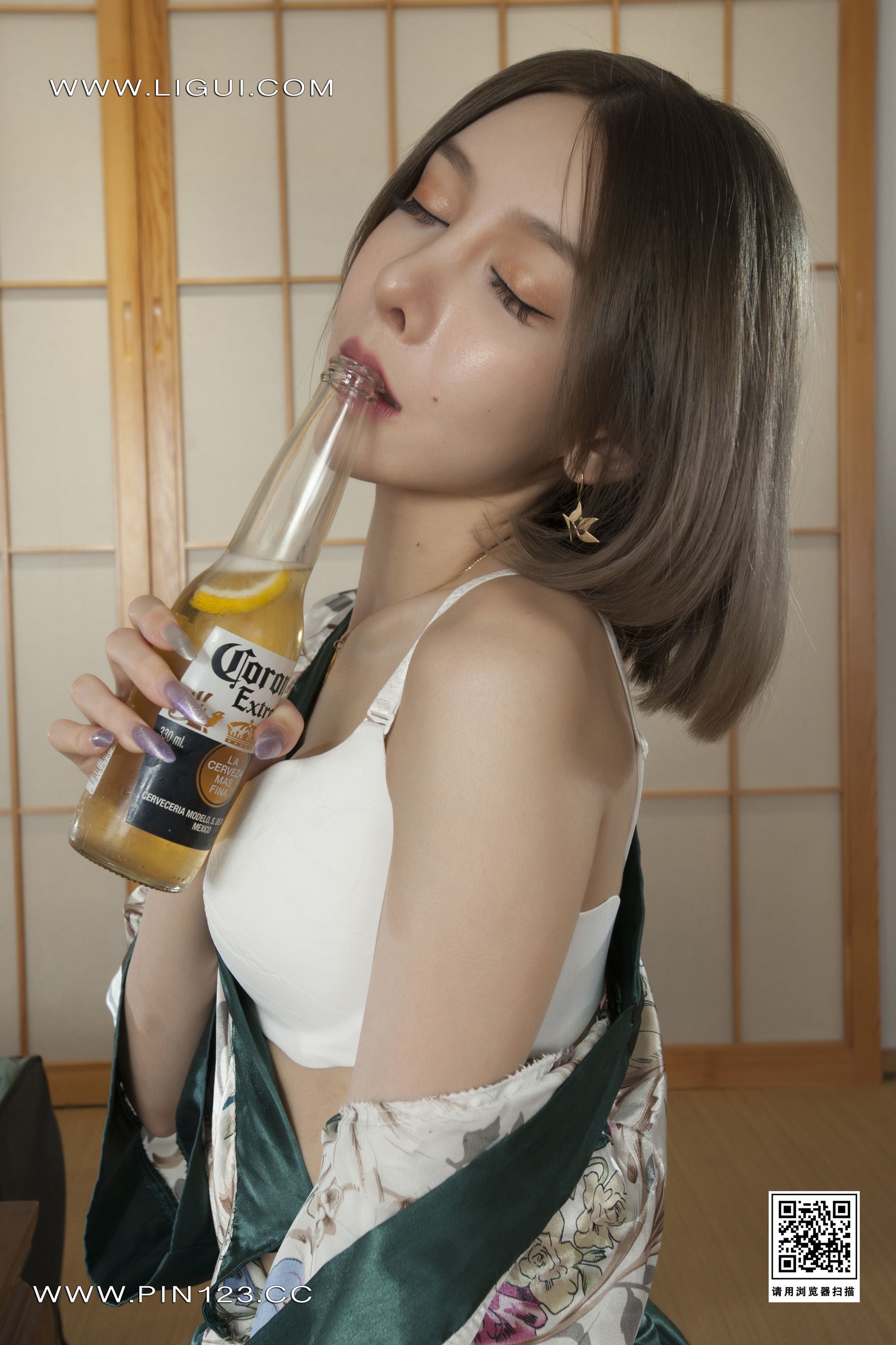 Ligui丽柜 2022.10.03 名莲欲体盛 兔子